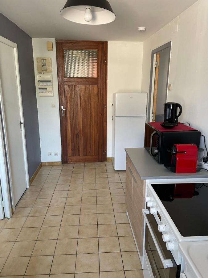 Charmant T2 Au 1Er Dans Residence Avec Parc Arbore Saint-Pierre-le-Moûtier Exterior photo